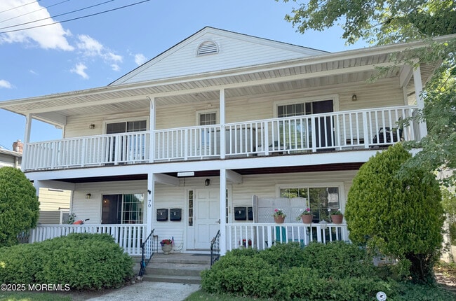 property at 70 Mt Hermon Way