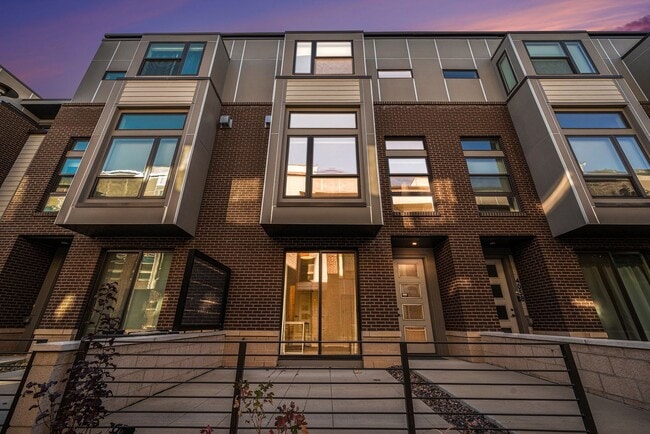 4056 W 16th Ave in Denver, CO - Building Photo - Building Photo