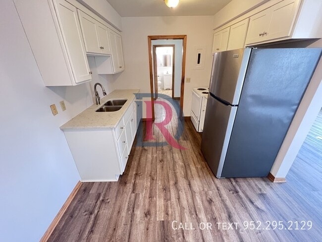 4253 Webber Pkwy in Minneapolis, MN - Building Photo - Building Photo