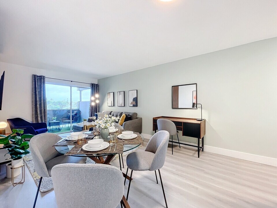 1335 SE 13th Terrace in Fort Lauderdale, FL - Building Photo