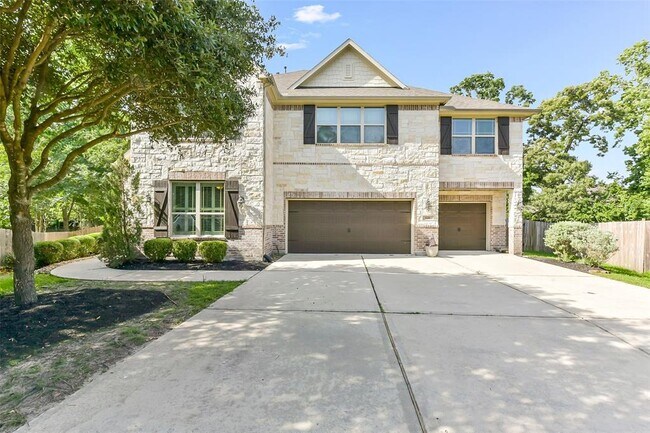 126 Madeline Ct in Montgomery, TX - Building Photo - Building Photo