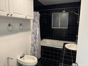 13300 Herron St in Los Angeles, CA - Building Photo - Building Photo