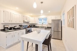 241 Cardinal Medeiros Ave in Cambridge, MA - Building Photo