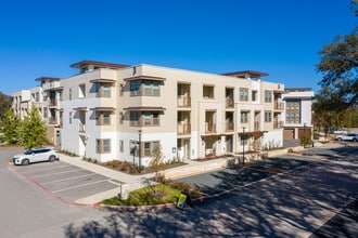 The Tobin Estate Phase III in San Antonio, TX - Foto de edificio - Building Photo