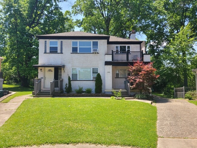 1101 Maureen Ln, Unit 1101 Maureen Lane