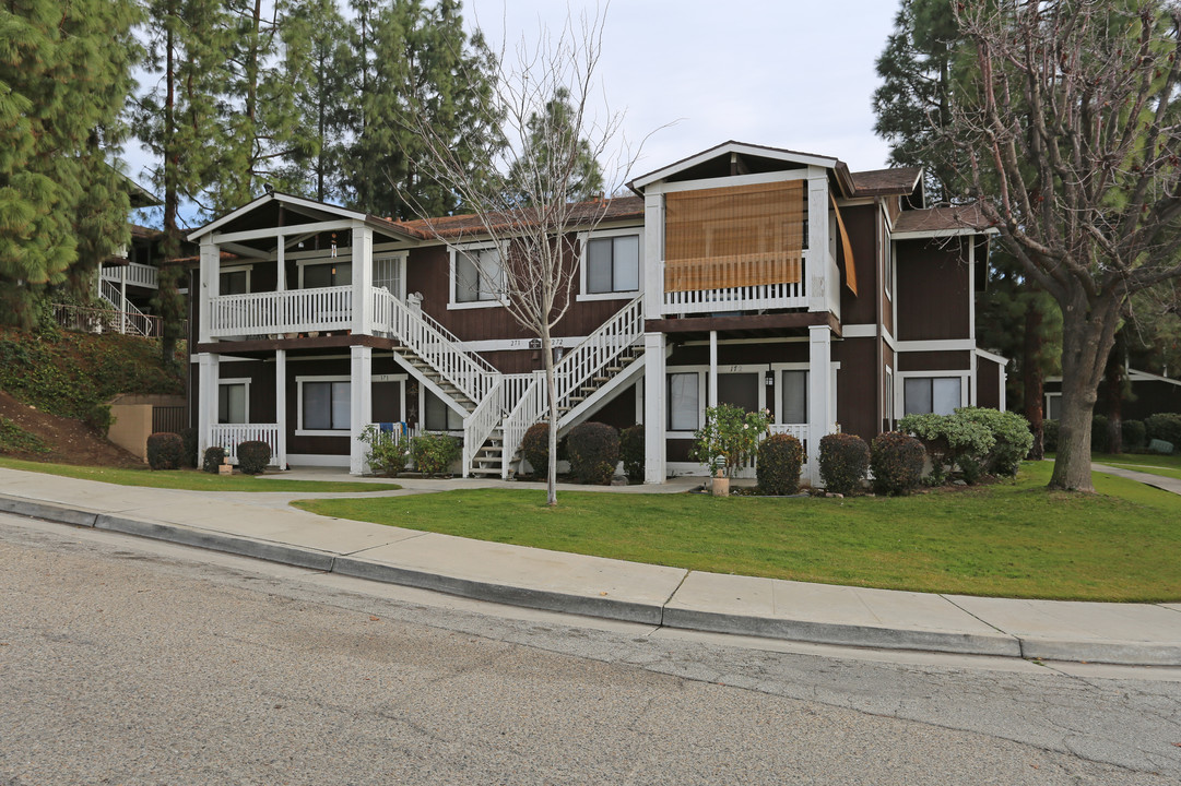 Vantage Point Apartments in Bakersfield, CA - Foto de edificio