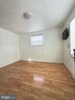 6650 Kindred St in Philadelphia, PA - Building Photo
