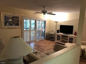 135 Deer Creek Blvd-Unit -Apt 308 in Deerfield Beach, FL - Building Photo - Building Photo