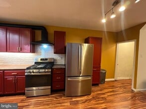 823 Cantrell St in Philadelphia, PA - Building Photo - Building Photo