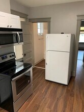2365 Stratford Ave in Cincinnati, OH - Building Photo - Building Photo