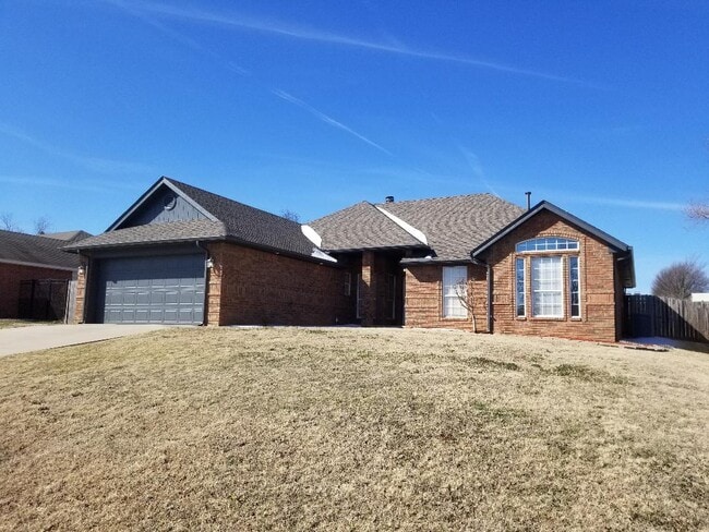 property at 2708 Northridge Rd