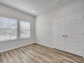 6919 Ventura Dr in Arcola, TX - Building Photo - Building Photo