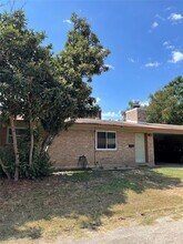 2102 Ann Arbor Ave, Unit A in Austin, TX - Building Photo - Building Photo