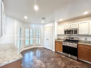 107 Blue Ridge Trail in Elgin, TX - Building Photo - Building Photo