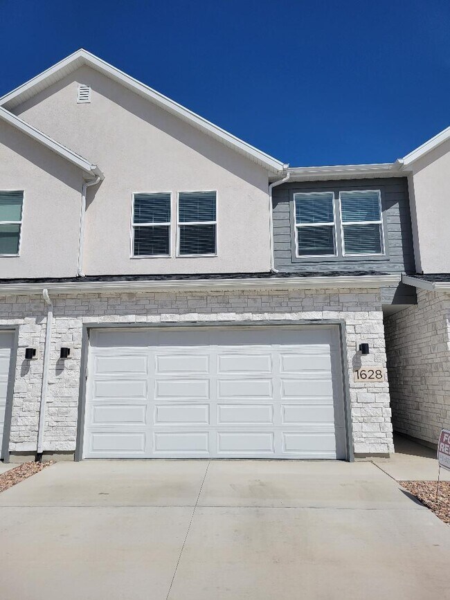 property at 1628 N 840 W