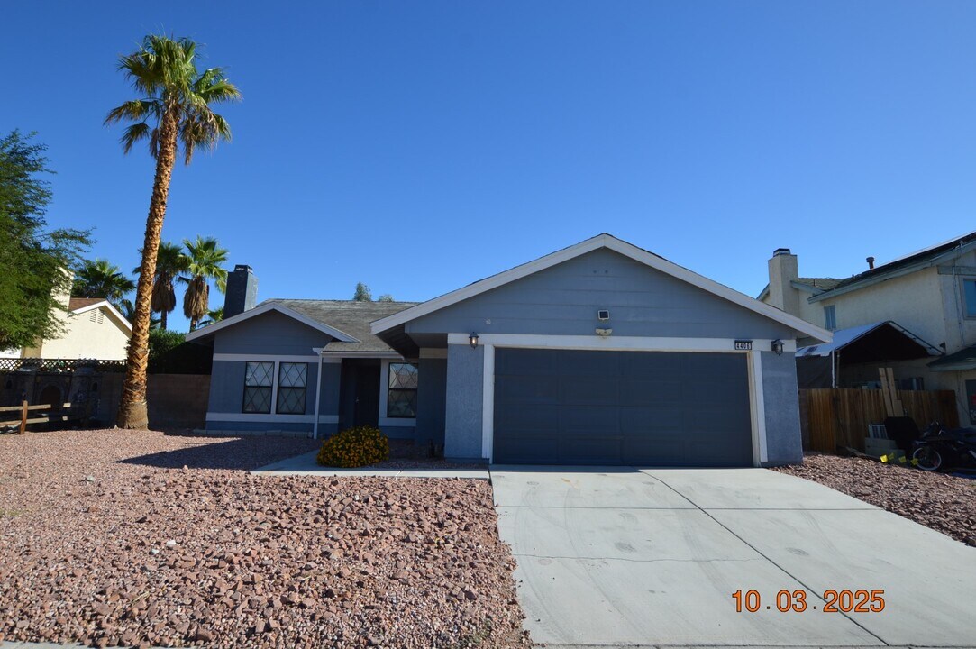 4406 Newhaven Dr in Las Vegas, NV - Building Photo