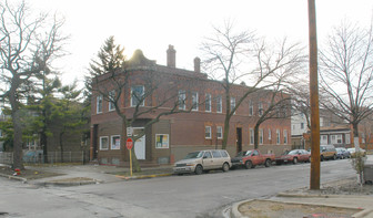 2500 S Hamlin Ave Apartments