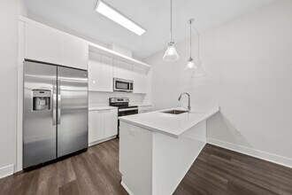 121 34th St in Union City, NJ - Building Photo - Building Photo