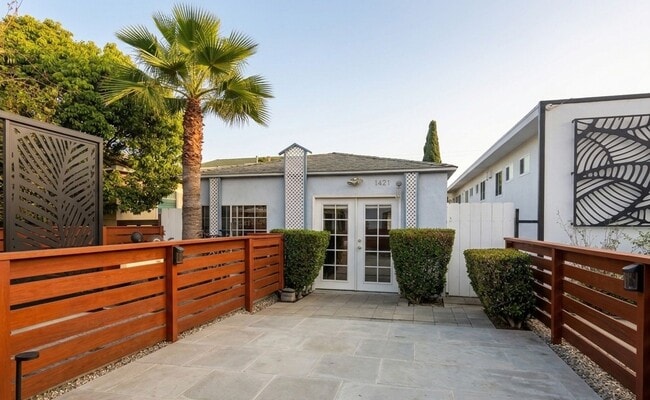 1421 Grand Ave in San Diego, CA - Building Photo - Building Photo