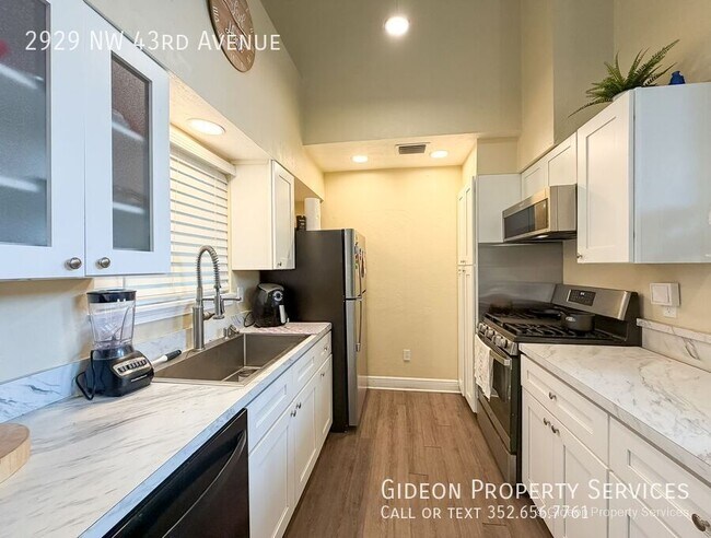 2929 NW 43rd Ave in Gainesville, FL - Building Photo - Building Photo