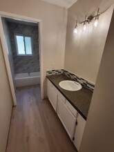 1095 Pacific St in Monterey, CA - Building Photo - Building Photo