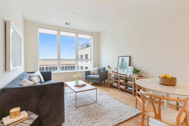 235 Pavonia Ave in Jersey City, NJ - Building Photo - Building Photo