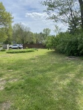 815 W Walnut St in Carbondale, IL - Building Photo - Building Photo