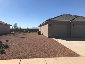 922 E 3950 S in Washington, UT - Building Photo - Building Photo