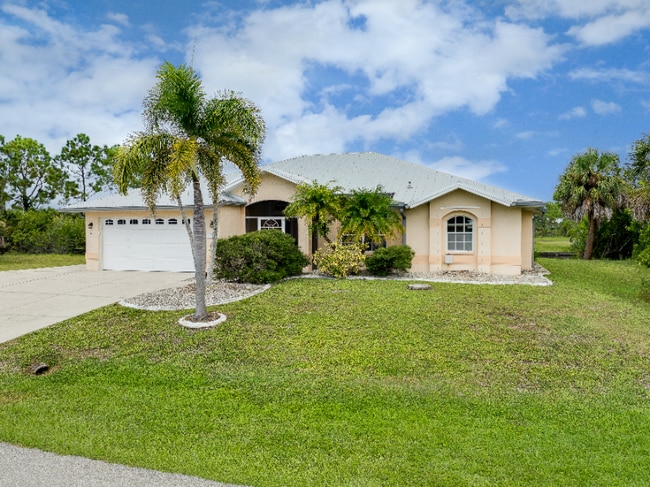 property at 15140 Lyneburg Ave
