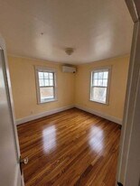 62 Oxford Ave, Unit 62 Oxford Ave in Belmont, MA - Building Photo