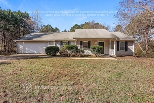 51 Giles Dr in Mcdonough, GA - Building Photo