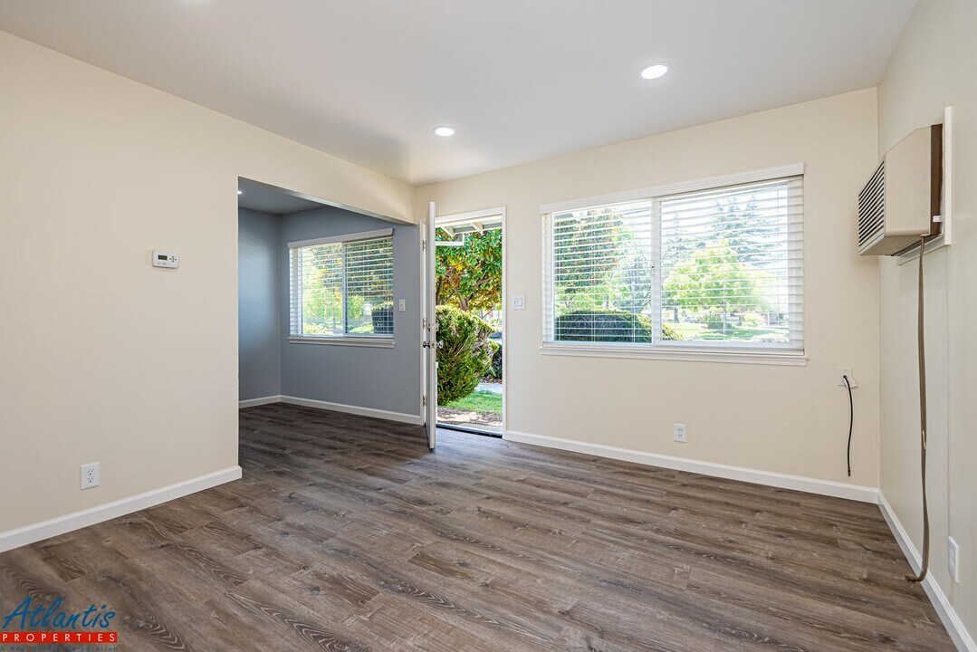 5193-5195 Redstone Dr in San Jose, CA - Building Photo