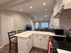 8 Troon Terrace in Clinton Township, NJ - Building Photo - Building Photo