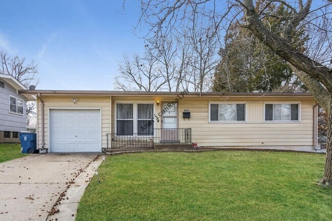 property at 8921 Dever Dr