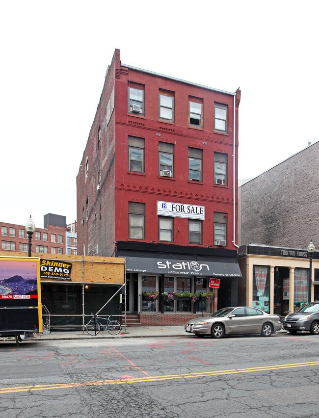 28 W Broadway in Boston, MA - Building Photo - Building Photo