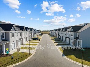 2629-D Virginia Mae Ln in Winterville, NC - Building Photo - Building Photo
