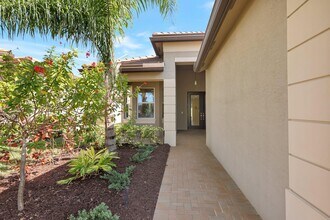 10649 SW Sunray St in Port St. Lucie, FL - Building Photo - Building Photo