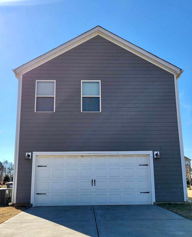 1004 Amberley Crossing Dr in Belmont, NC - Building Photo - Building Photo