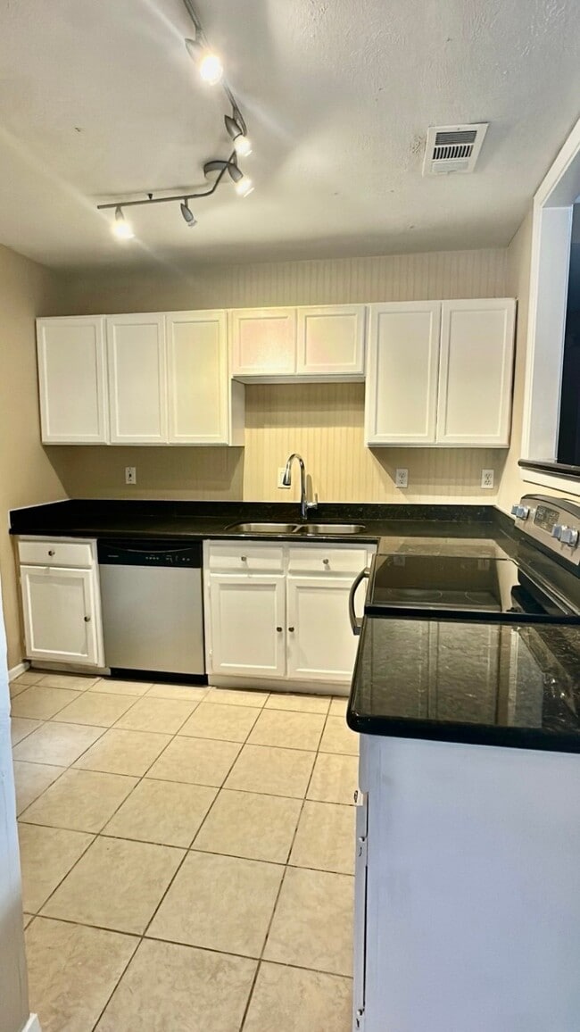 property at 21918 Pearl Lake Dr