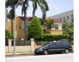 1035 Pennsylvania Ave in Miami Beach, FL - Building Photo - Building Photo