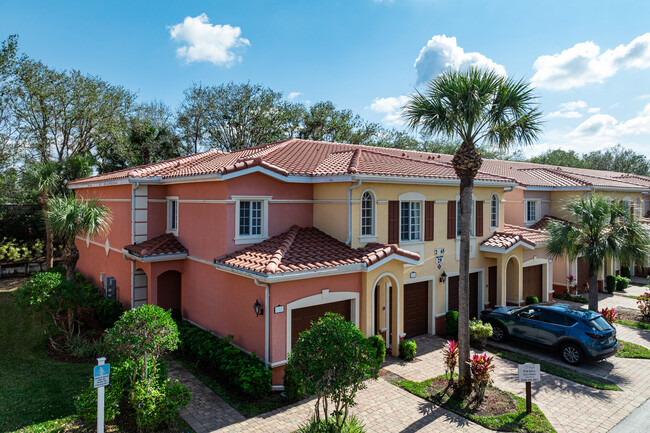 Villagio in Estero, FL - Foto de edificio - Building Photo