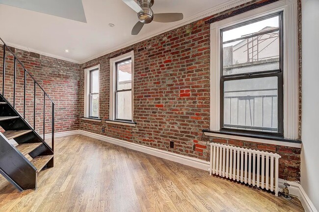 410 E 13th St, Unit 6D