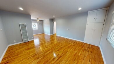 626 Kew St in Inglewood, CA - Building Photo - Interior Photo