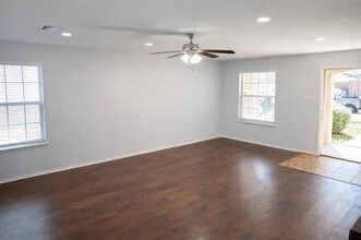 10008 Cougar Tr in Fort Worth, TX - Building Photo - Building Photo