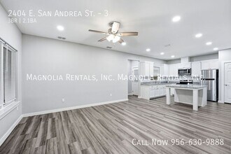 2404 E San Andrea St, Unit 3 in Edinburg, TX - Building Photo - Building Photo
