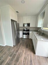 2106 Taxco Ct, Unit 3 in Edinburg, TX - Building Photo - Building Photo