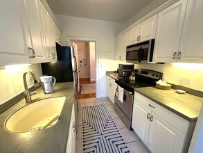 92 Beacon St in Boston, MA - Building Photo - Building Photo