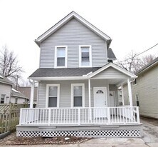 1939 W 52nd St, Unit upper unit in Cleveland, OH - Building Photo