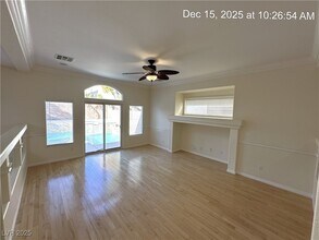 10985 Fintry Hills St in Las Vegas, NV - Building Photo - Building Photo