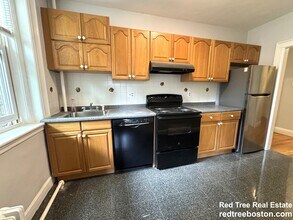 52 Strathmore Rd, Unit 26 in Boston, MA - Building Photo - Building Photo